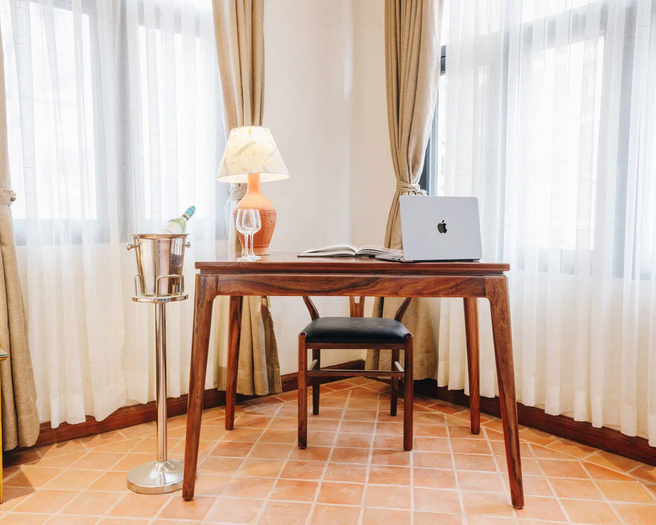 Digital Nomad Package